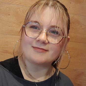 Babysitter in Angers: Noémie