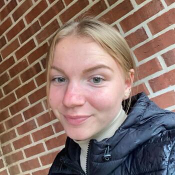 Baby-sitter Doullens: Pamela