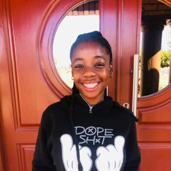 Babysitter in Rustenburg: Oreneile