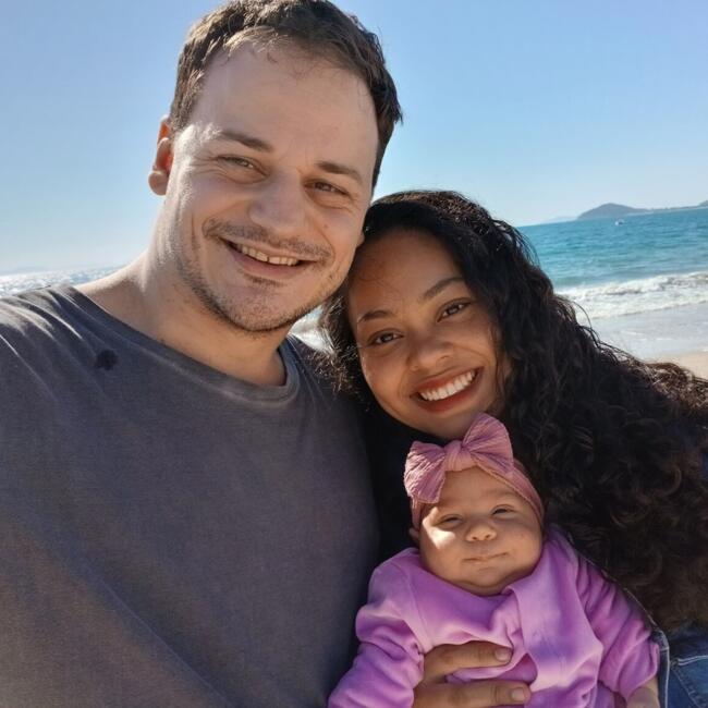 Babysitting job in São José (São José): Allana