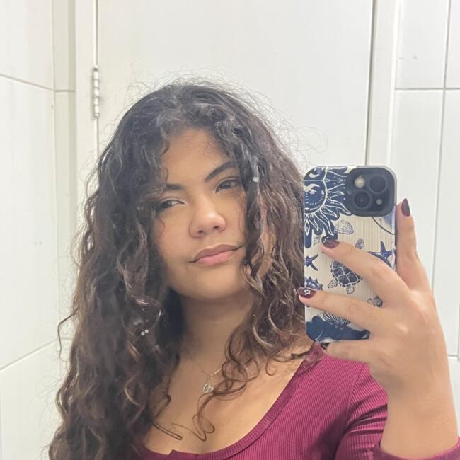 Babysitter in Guanambi: Geovanna