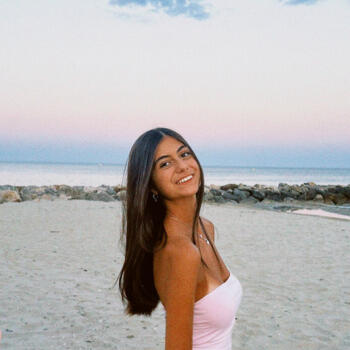 Babysitter in Mauguio: Ines