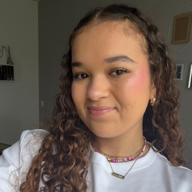 Babysitter in Floirac: Sofia