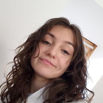 Baby-sitter Vert-en-Drouais: Lisa