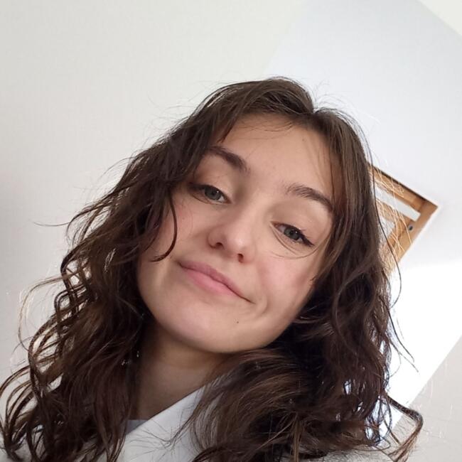 Babysitter in Vert-en-Drouais: Lisa