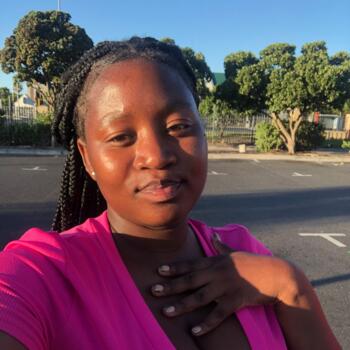Babysitter in Johannesburg: Rosey