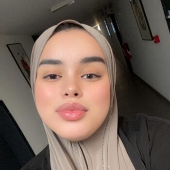 Babysitting job in Genk: babysitting job Ikram