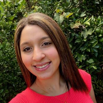 Babysitter in Novo Hamburgo: Stephany