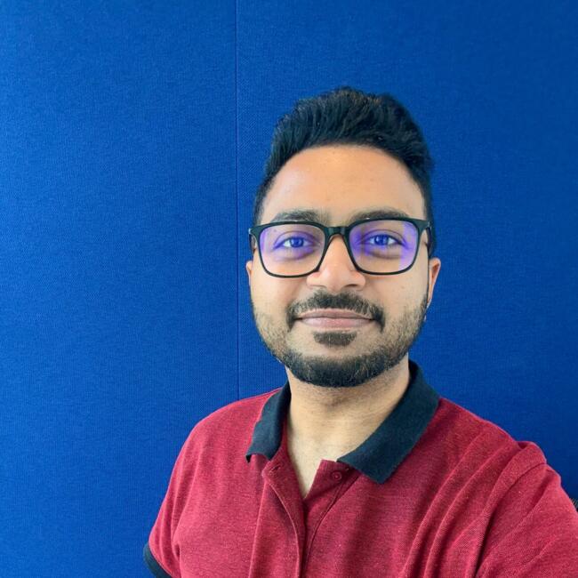 Babysitting job in Baku: Abubakar