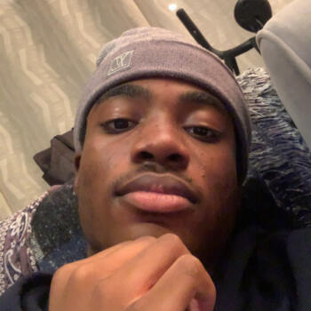 Babysitter in Tours: Elie