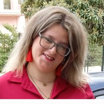 Babysitter Ovriá: ΔΗΜΗΤΡΑ