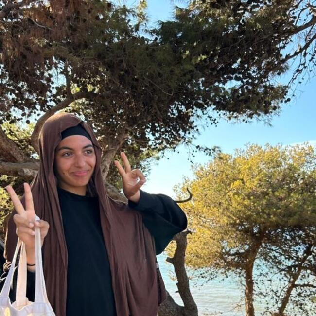 Babysitter in Wigston Parva: Zayneb