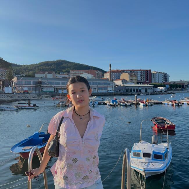 Niñera en Tres Cantos: Carlota