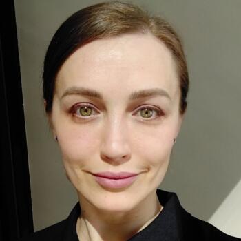 Babysitter in Sydney: Elena