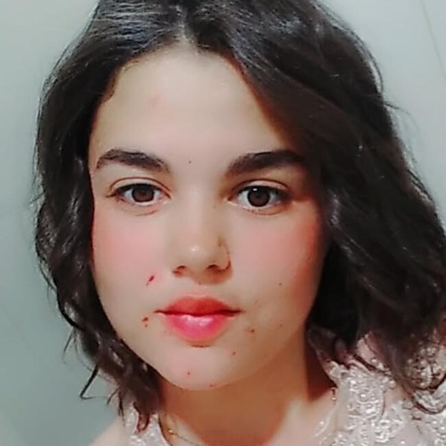 Babá em Ouro Branco: Mayra