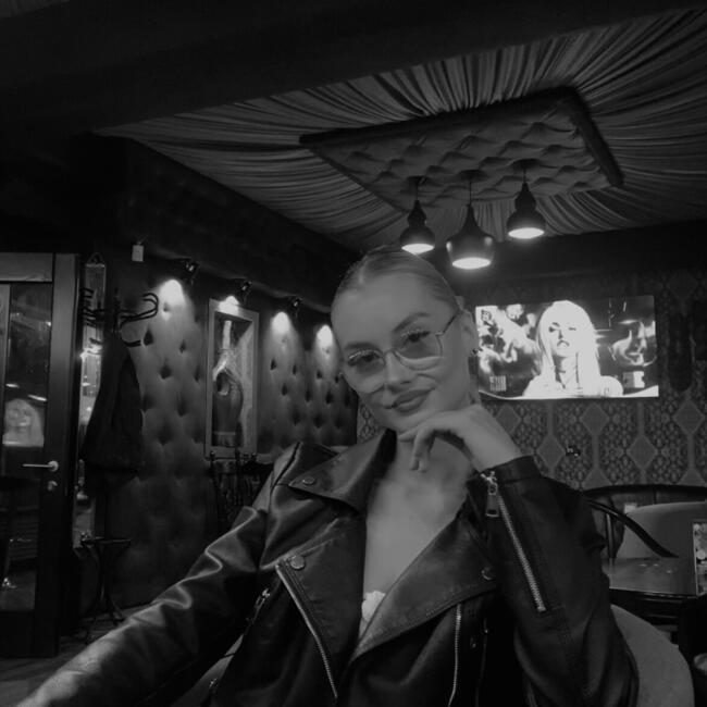 Babysitter in Berlin: Anghelina