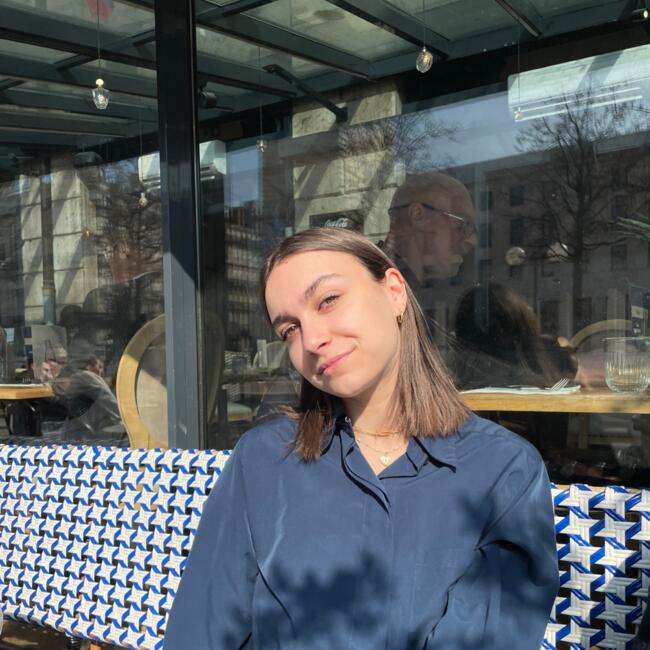 Babysitter in Frontenex: Emma
