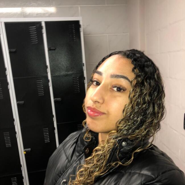 Babysitter in Tubarão: Quetlin