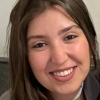 Baby-sitter Mérignac: Aya