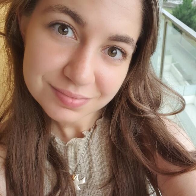 Babysitter em Porto: Maria