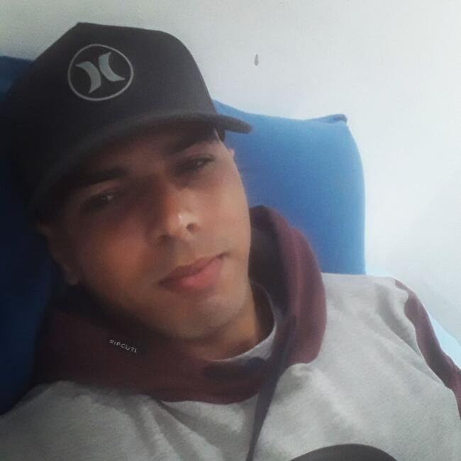 Emprego de babá em Rio de Janeiro: Carlos