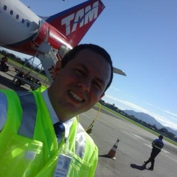 Emprego de babá em Joinville: emprego de babá James