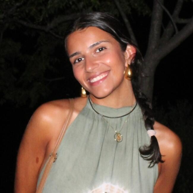 Babysitter in Cascais: Marta