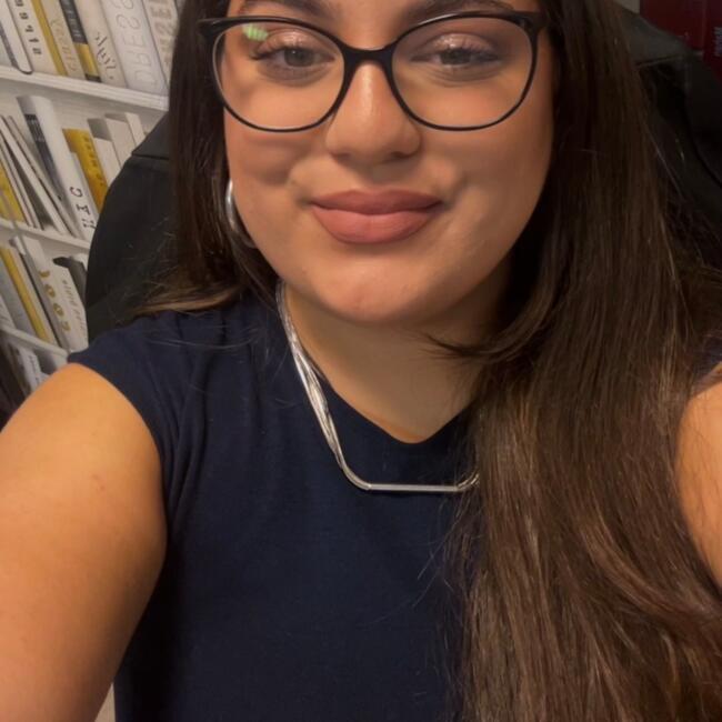 Babysitter στην περιοχή Αθήνα: Nicole