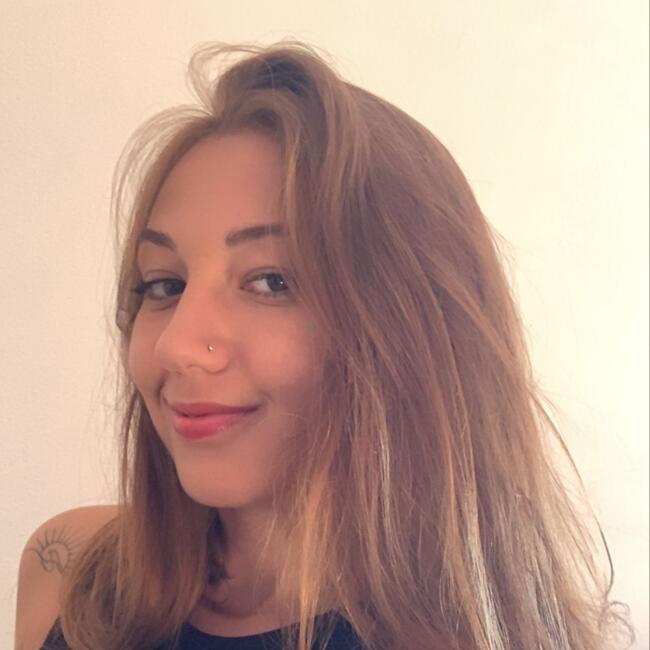 Babysitter em Alcabideche: Iris