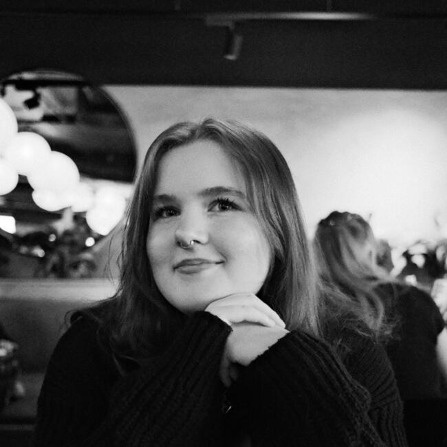 Babysitter in Alversund: Sofie