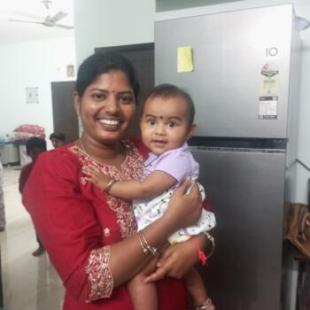 बेबीसिटर चेन्नई: RJ. KAVITHA