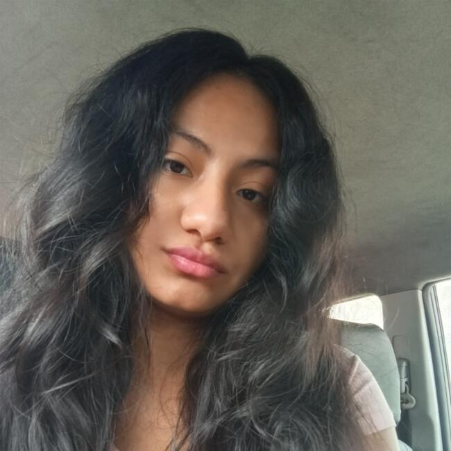 Babysitter in Guayas: Genesis