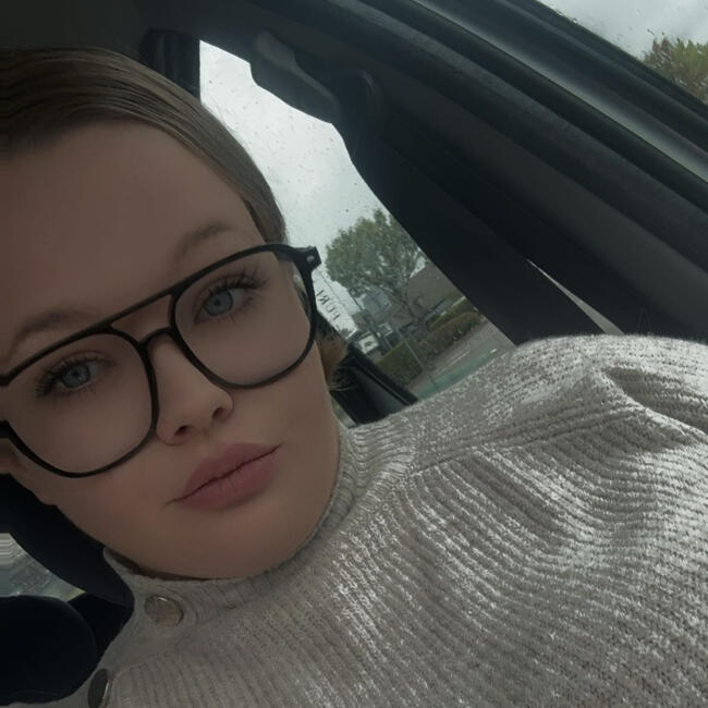 Babysitter in Troyes: Gwendoline