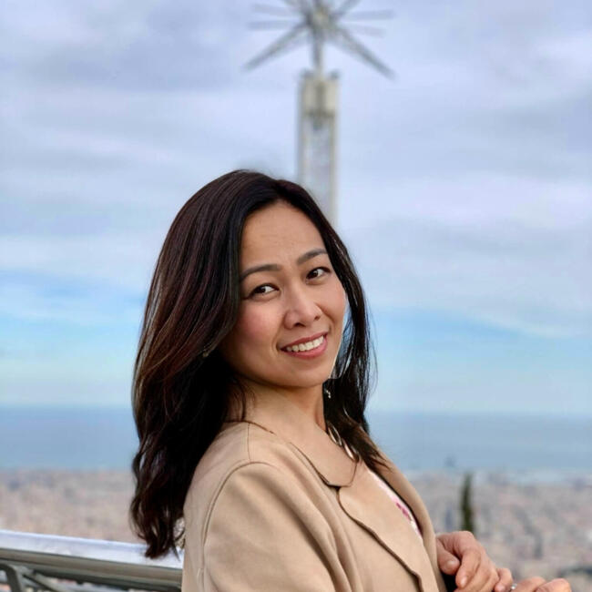 Babysitter in Barcelona: Frevielyn