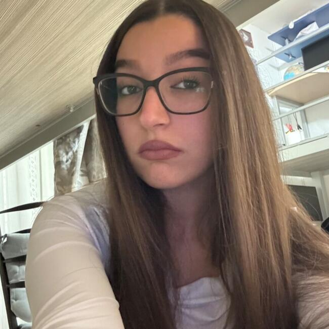 Babysitter in Naples: Sabrina