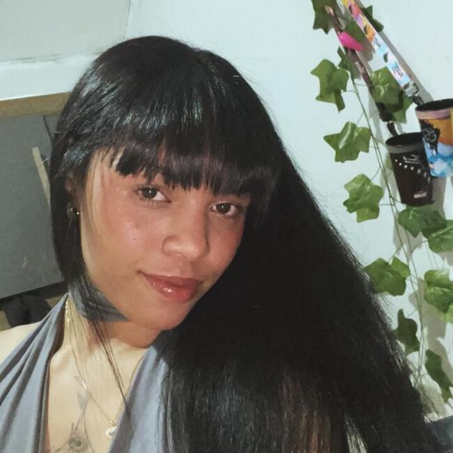 Babysitter in São Roque: Caroline