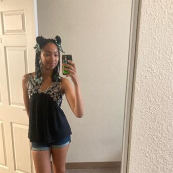 Babysitter in Cleveland: Jada