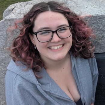 Babysitter in Poughkeepsie: Paige