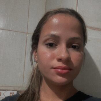 Babá em São João de Meriti: Jéssica