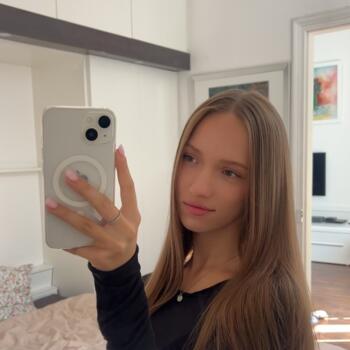 Babysitter in Baden: Alina