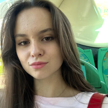 Nounou à Clamart: Cristina