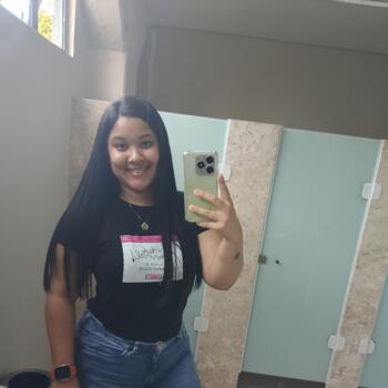 Babysitter in Salvador: Andreza