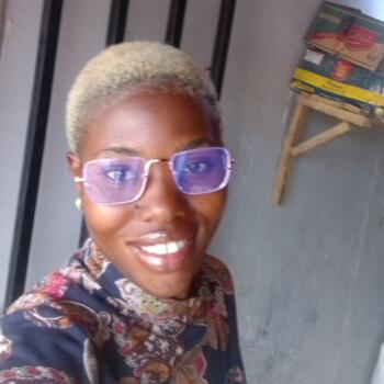 Babysitting job in Lugbe Suburban District: babysitting job Cynthia