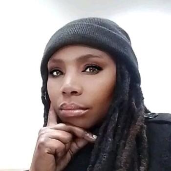 Babysitter in Cape Town: Naomi