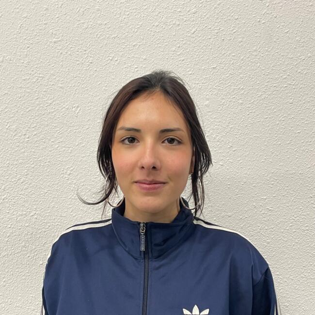 Babysitter in Lyon: Maya