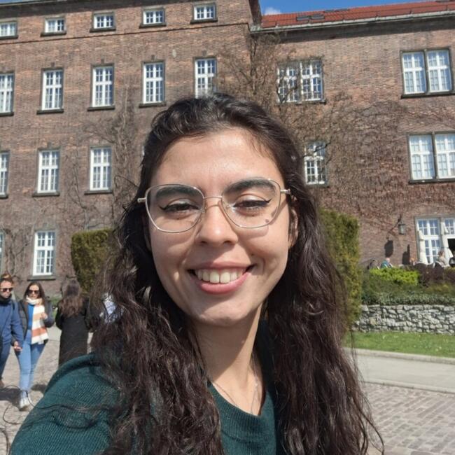 Babysitter in Krakow: Mariajosé