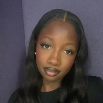 Babysitter in Stains: Hawa