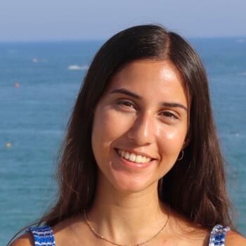Babysitter in Montijo: Sara