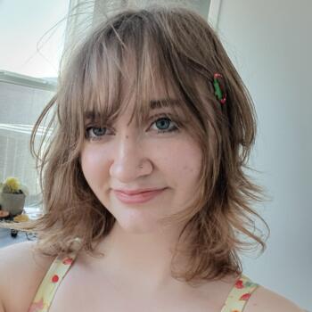 Babysitter in Surprise: Emily