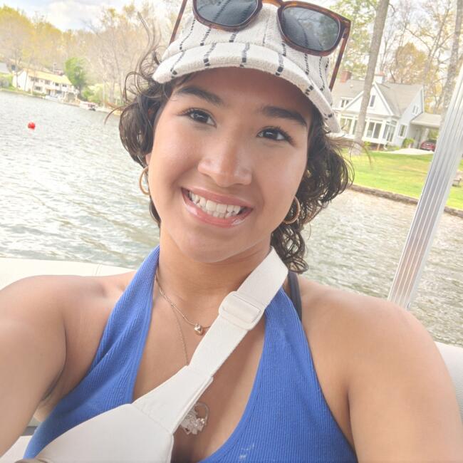 Babysitter in Gloucester City: Catalina